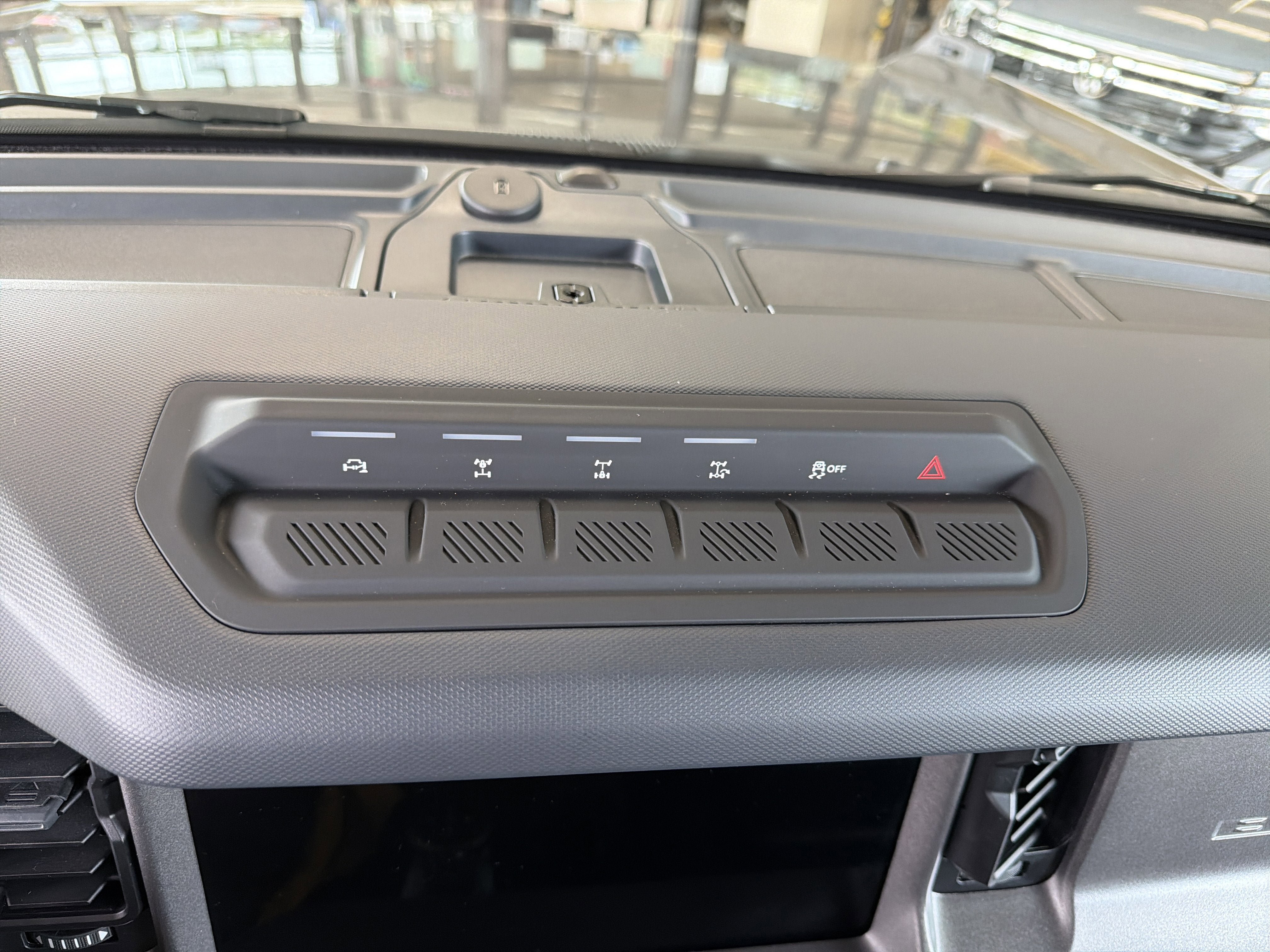 New 2025 Ford Bronco Badlands w/ Sasquatch Package AWD/4WD image 16