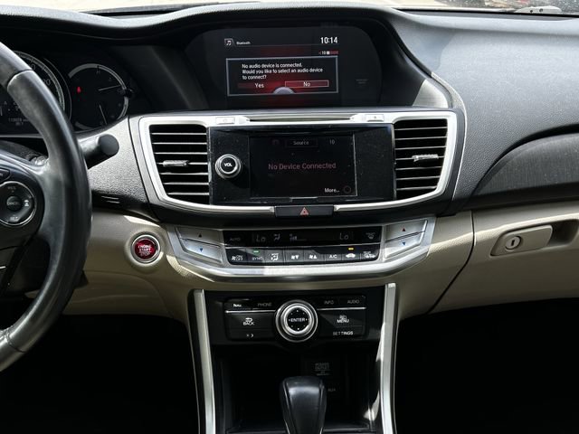 Used 2014 Honda Accord Touring image 18