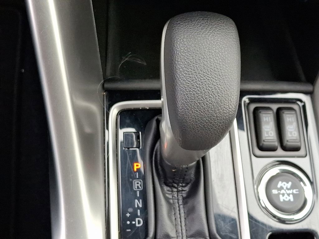 Used 2024 Mitsubishi Eclipse Cross SE image 9