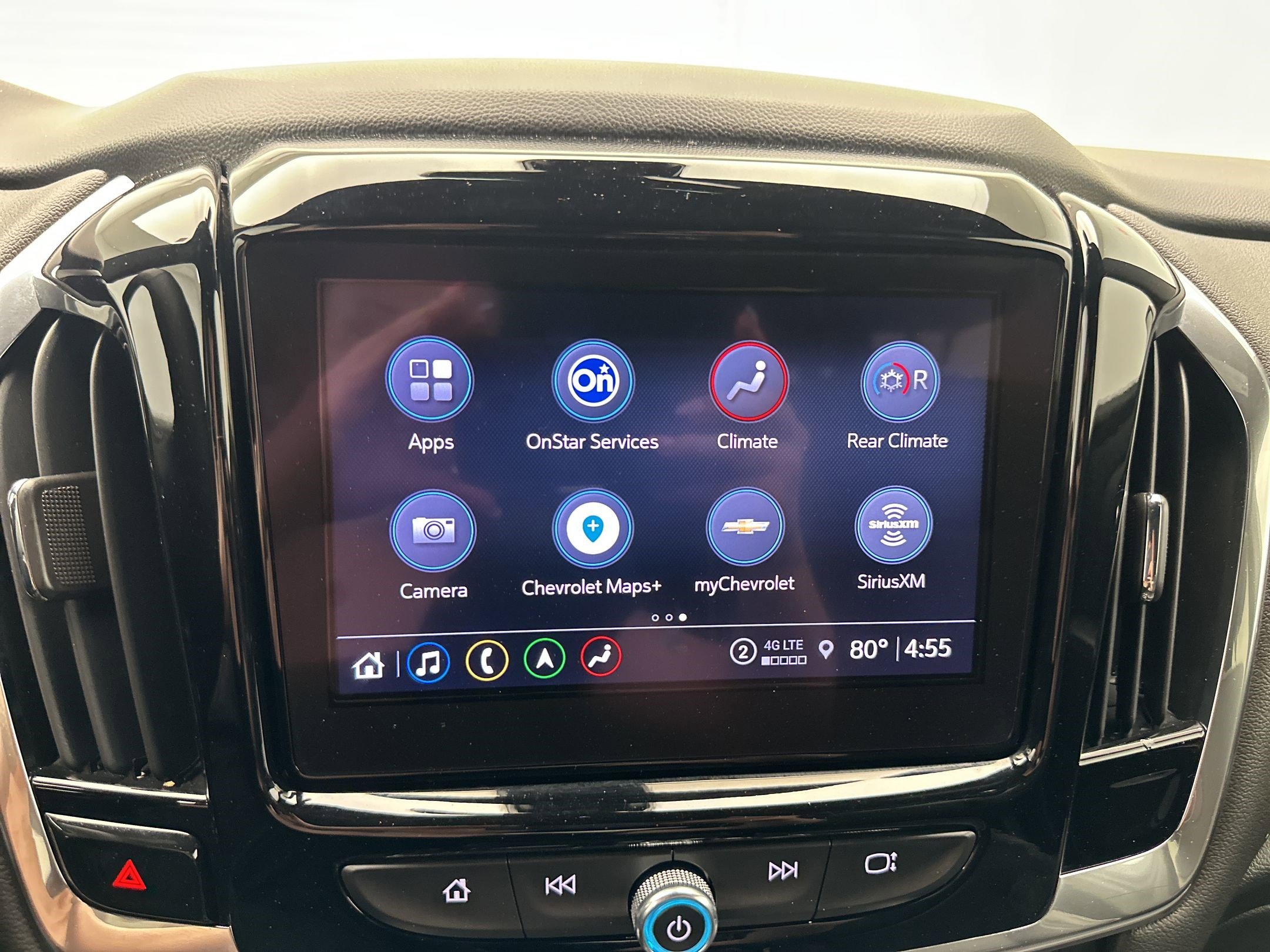 Certified 2023 Chevrolet Traverse Premier w/ LPO, Floor Liner Package AWD/4WD image 23