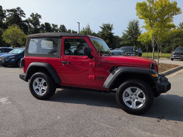 Certified 2021 Jeep Wrangler Sport AWD/4WD image 2