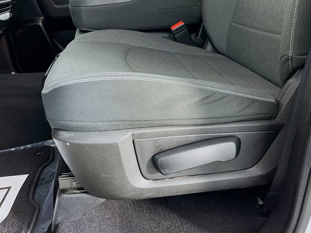 Used 2022 RAM 1500 Classic Warlock AWD/4WD image 27