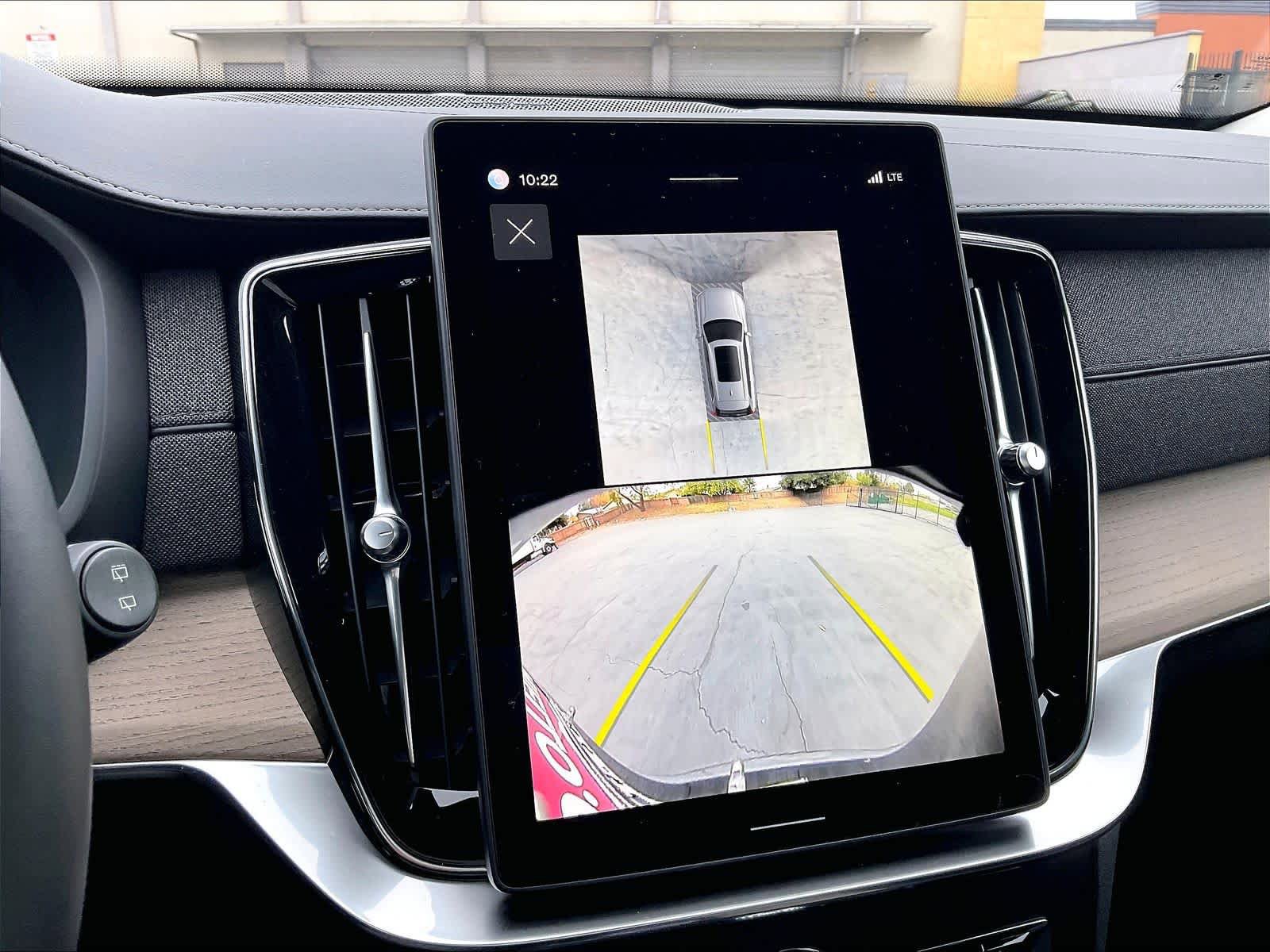 New 2026 Volvo XC90 B5 Plus w/ Protection Package AWD/4WD image 20