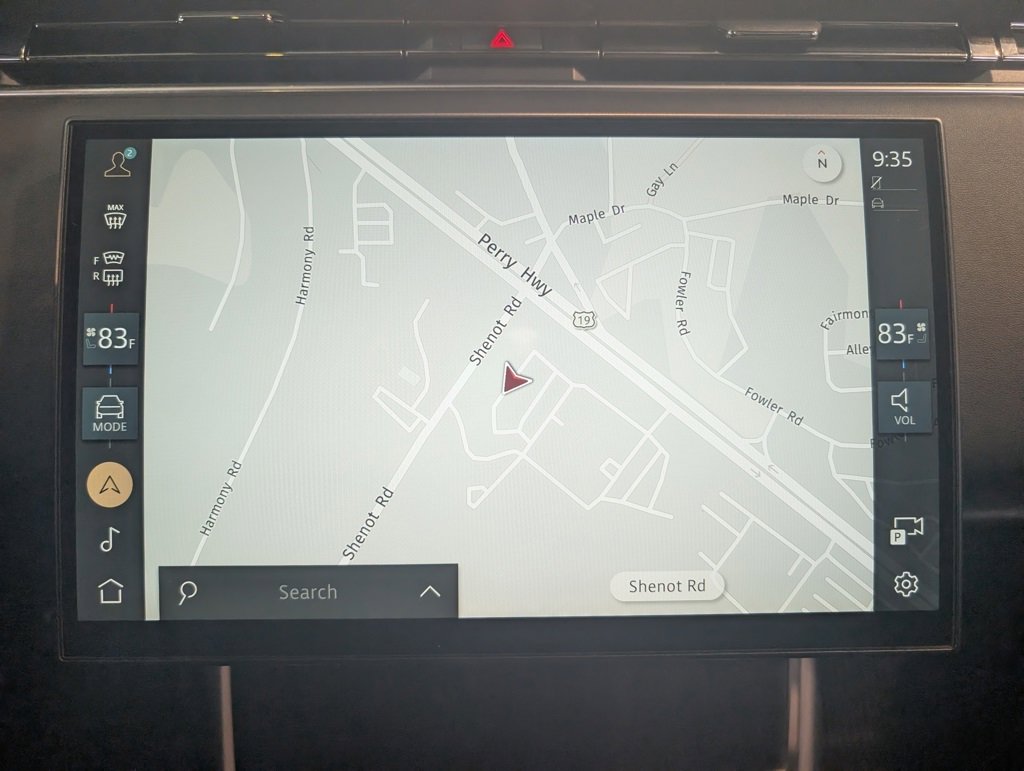 Used 2025 Land Rover Range Rover Long Wheelbase SE image 22