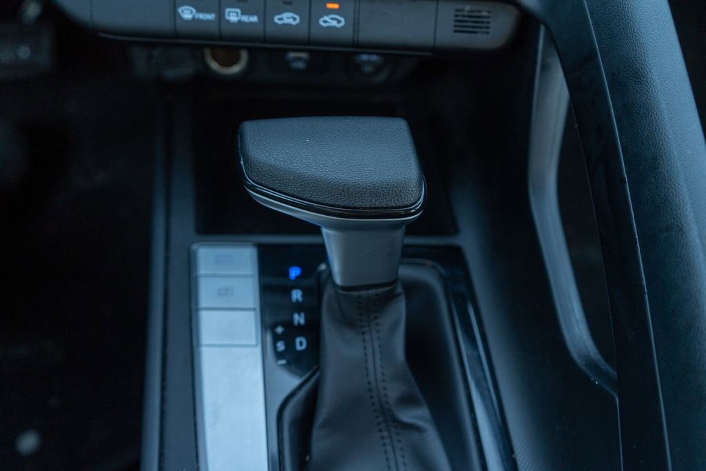 Certified 2023 Hyundai Elantra SEL w/ Preferred Accessory Package image 27