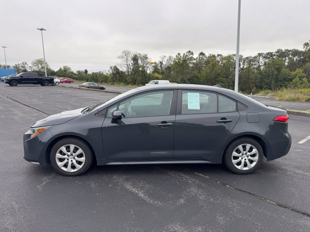 Used 2024 Toyota Corolla LE FWD image 6