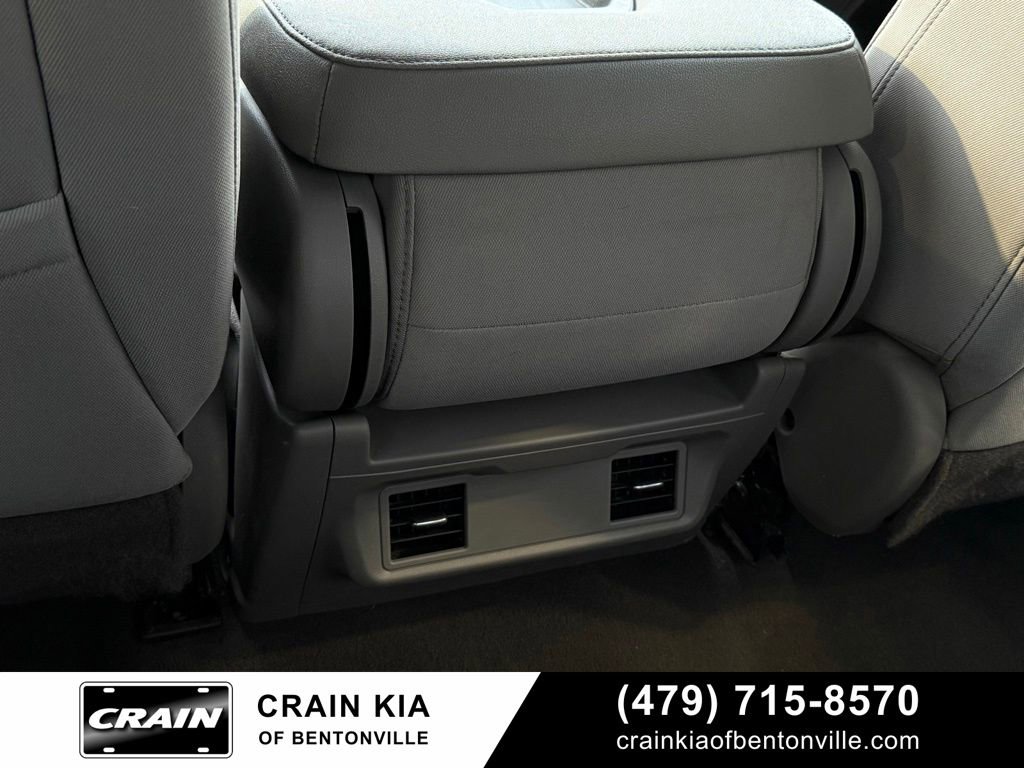 Used 2024 GMC Sierra 2500 SLE AWD/4WD image 25