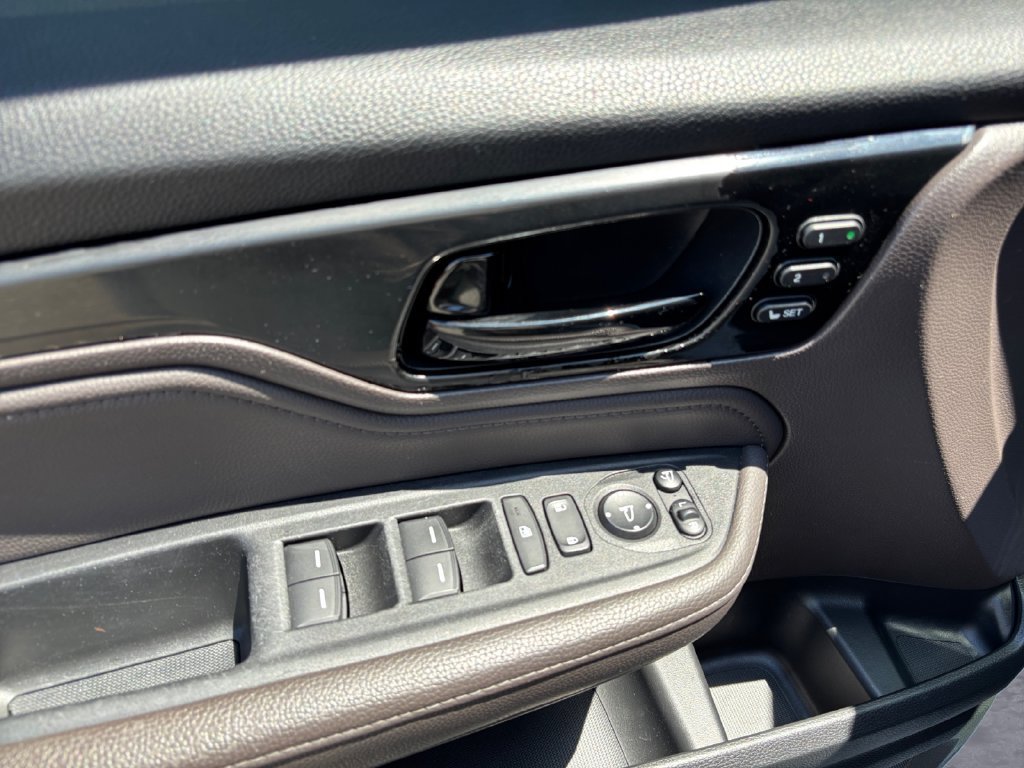 Used 2018 Honda Odyssey Elite image 23