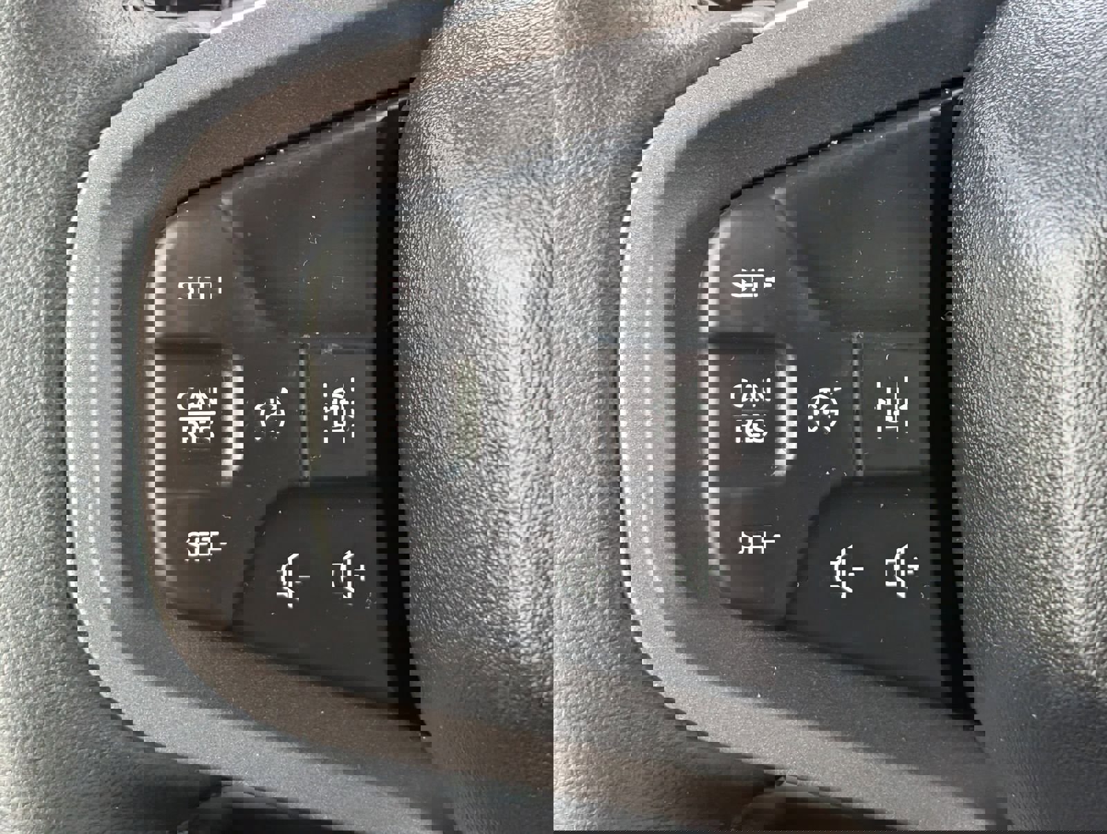 Used 2024 Ford Bronco Badlands image 21