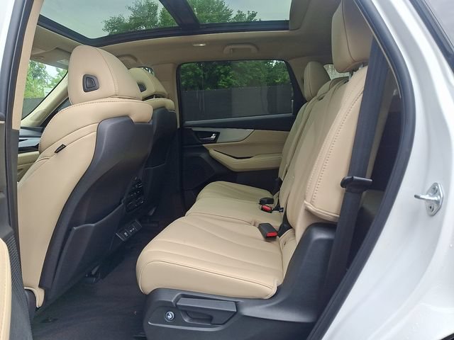 Used 2024 Acura MDX SH-AWD image 10