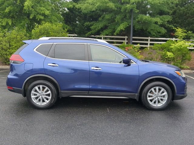Used 2018 Nissan Rogue SV AWD/4WD image 3