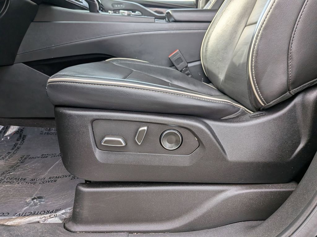 Used 2023 Cadillac Escalade Sport image 16