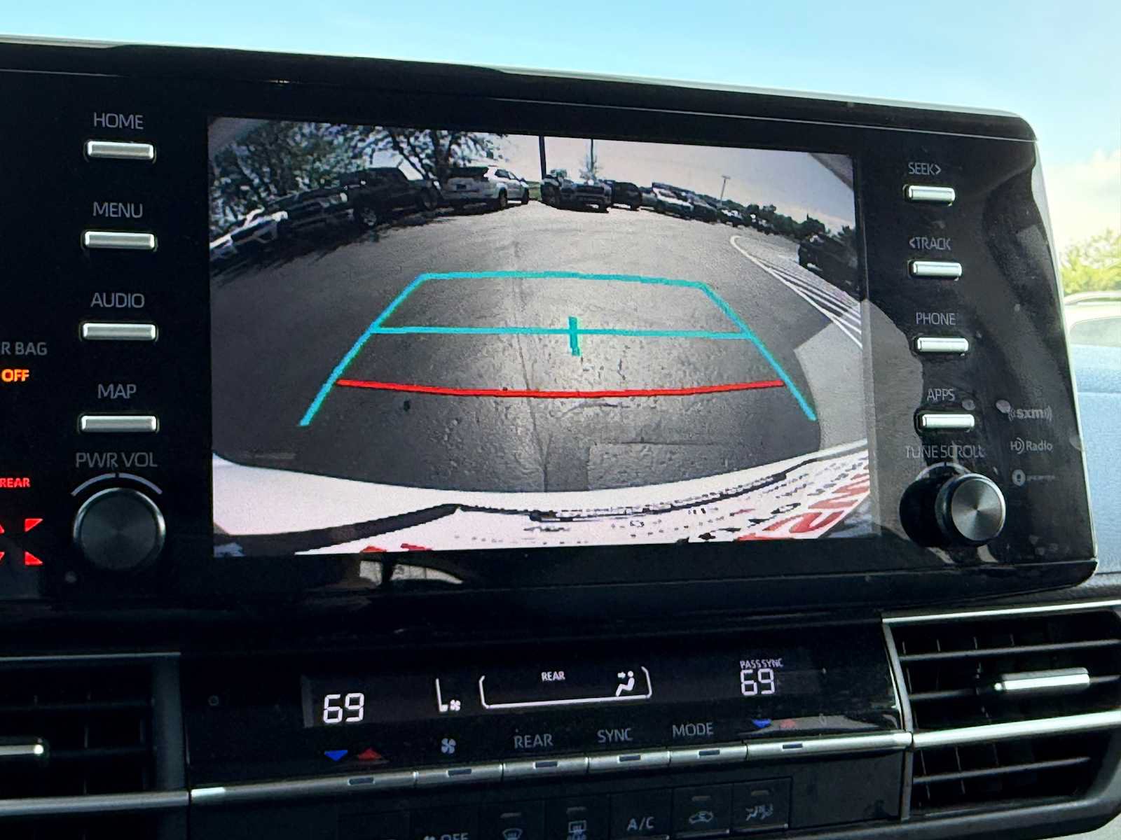 Certified 2022 Toyota Sienna LE FWD image 26