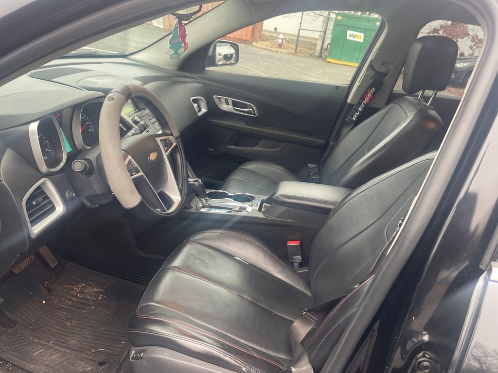 Used 2016 Chevrolet Equinox LTZ w/ Enhanced Convenience Package image 10