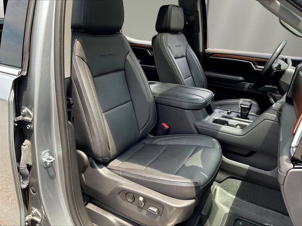 Used 2023 GMC Sierra 1500 Denali w/ Denali Reserve Package AWD/4WD image 31