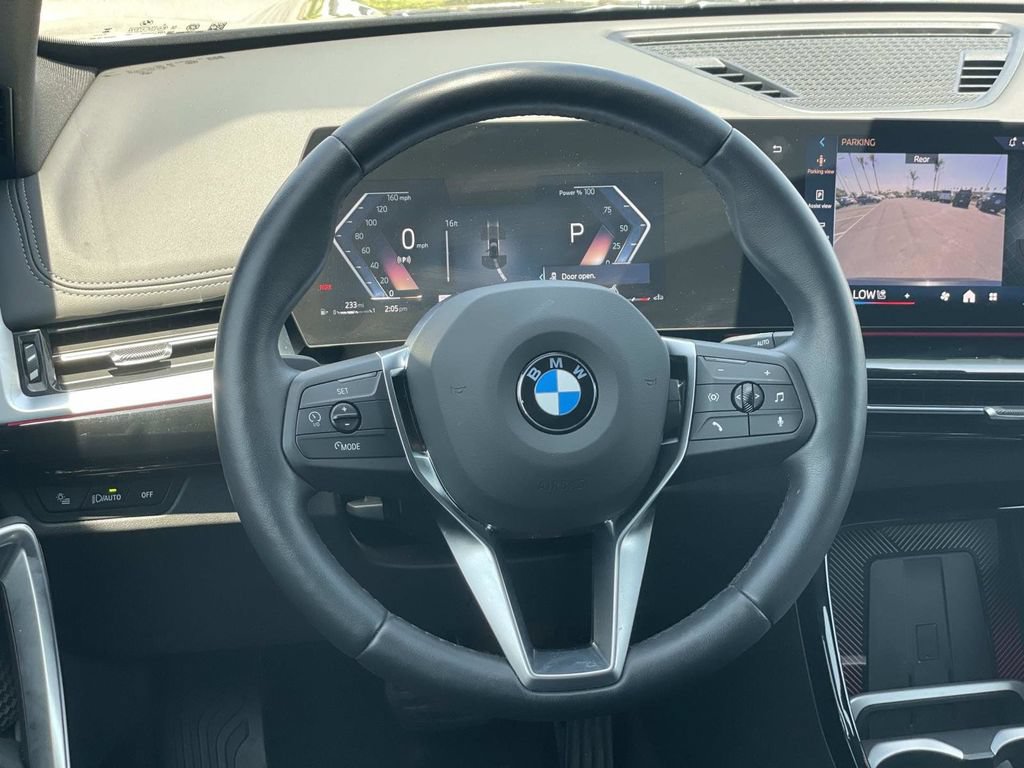 Used 2025 BMW X1 xDrive28i w/ Convenience Package AWD/4WD image 9
