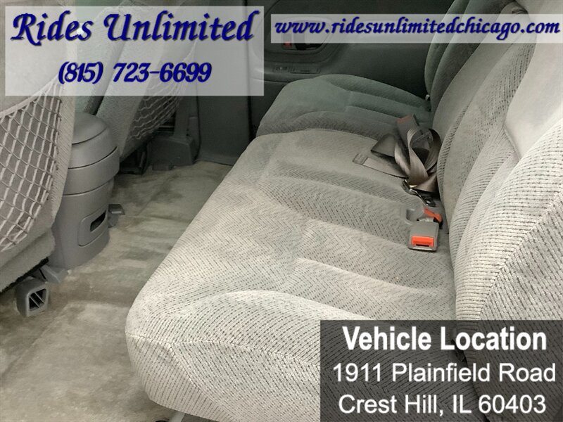 Used 1999 Chevrolet Suburban 2500 w/ Preferred Equipment Group 2 AWD/4WD image 23
