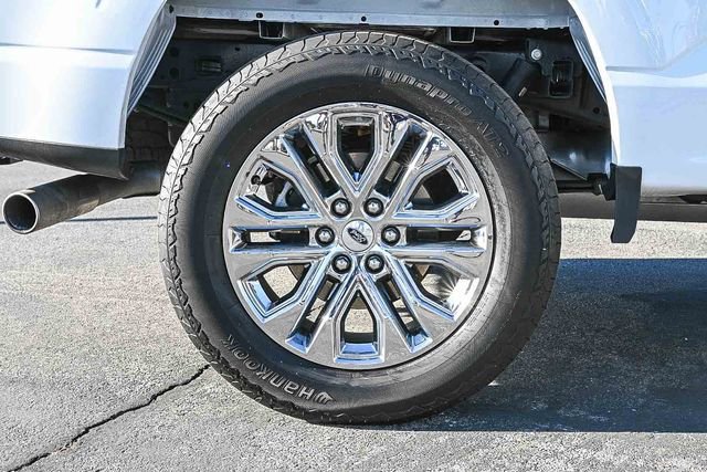 Used 2025 Ford F150 Lariat w/ Equipment Group 501A Mid image 11