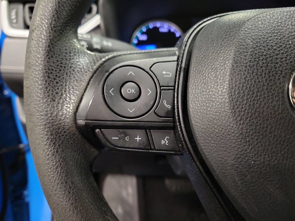 Used 2021 Toyota RAV4 LE AWD/4WD image 23