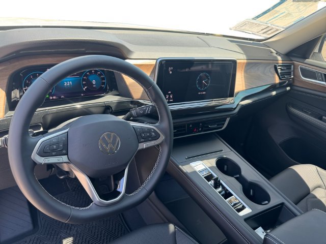New 2026 Volkswagen Atlas SE FWD image 10