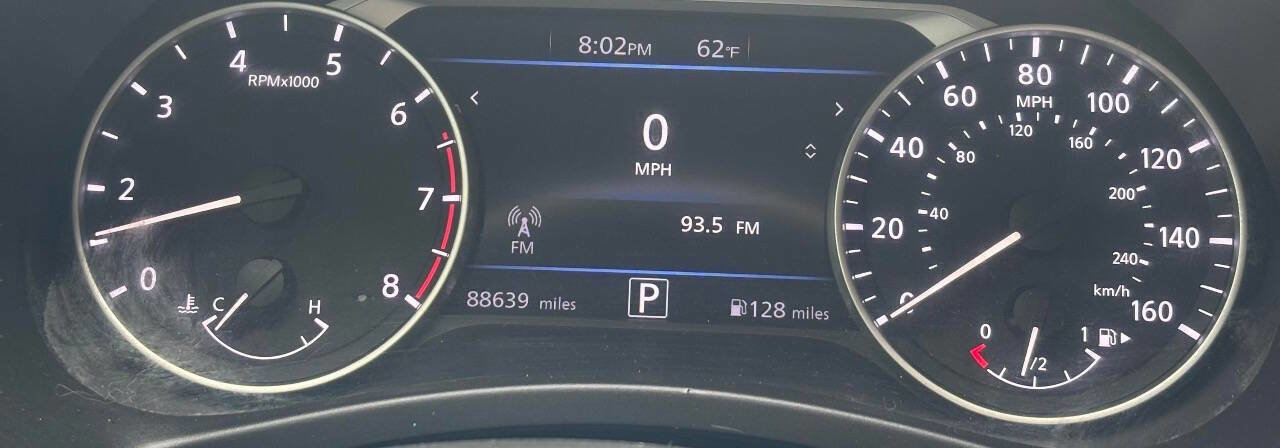 Used 2021 Nissan Sentra SV FWD image 23