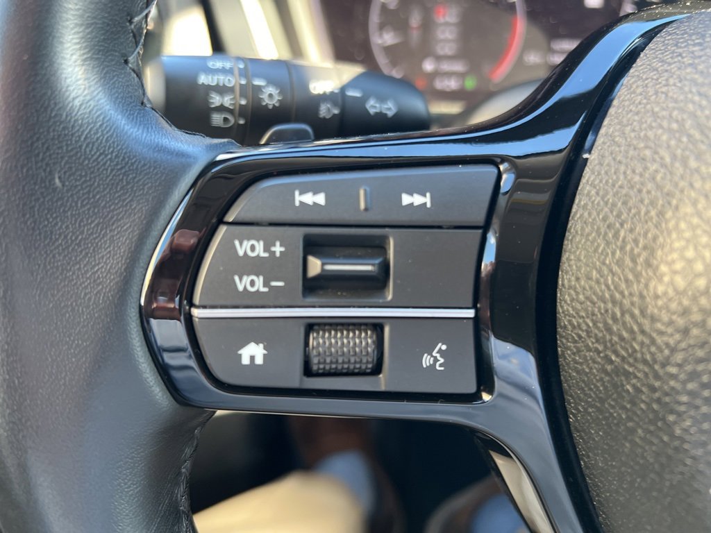 Used 2023 Honda Pilot Touring image 20