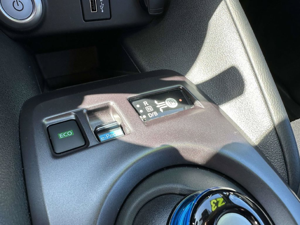 Certified 2023 Nissan Leaf S FWD image 22