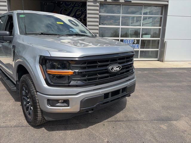 Used 2025 Ford F150 XLT w/ Equipment Group 302A MID AWD/4WD image 5