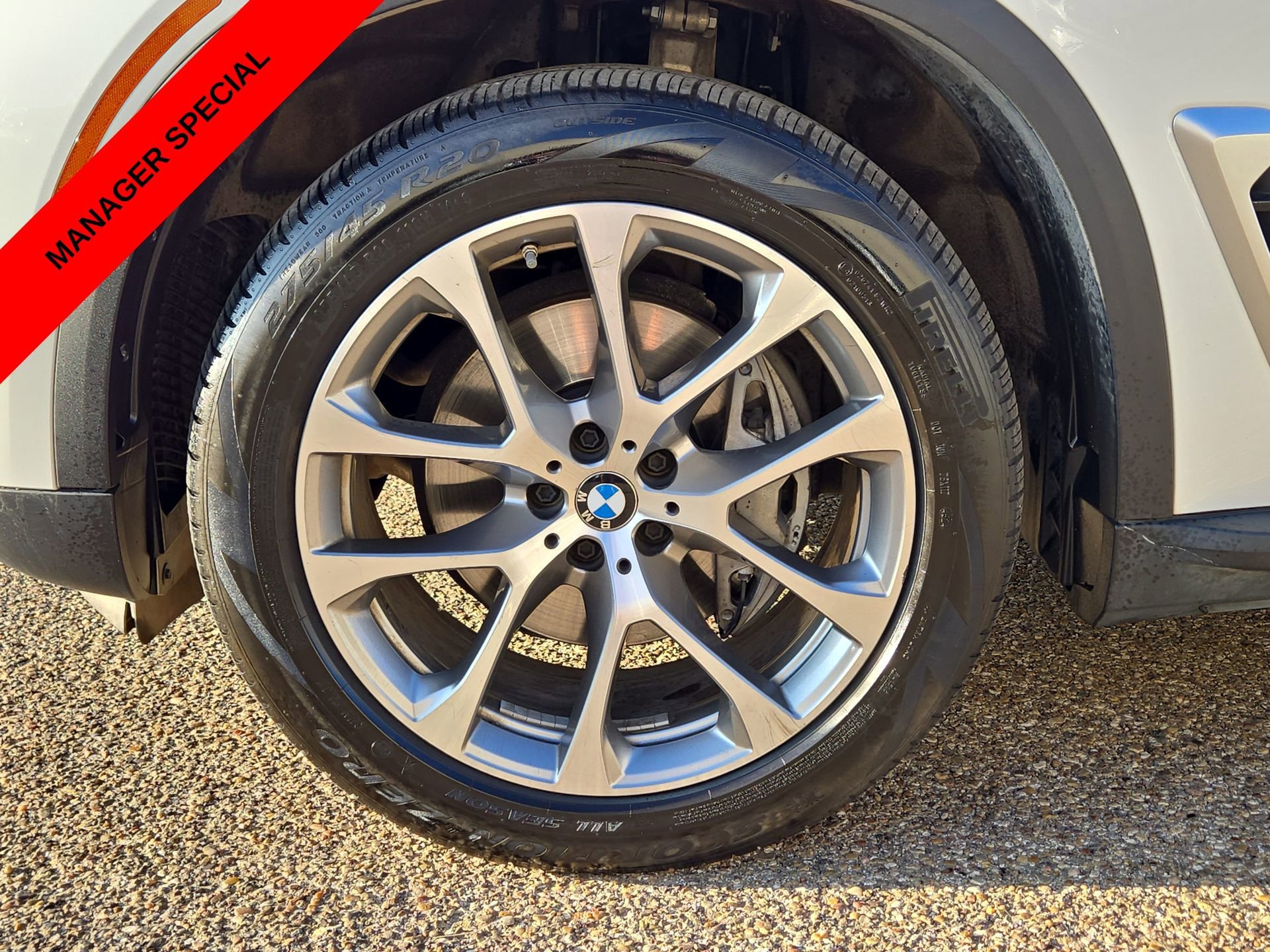 Used 2024 BMW X5 xDrive40i AWD/4WD image 11