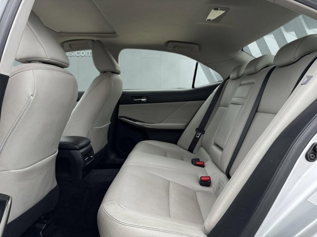 Used 2014 Lexus IS 250 RWD image 11