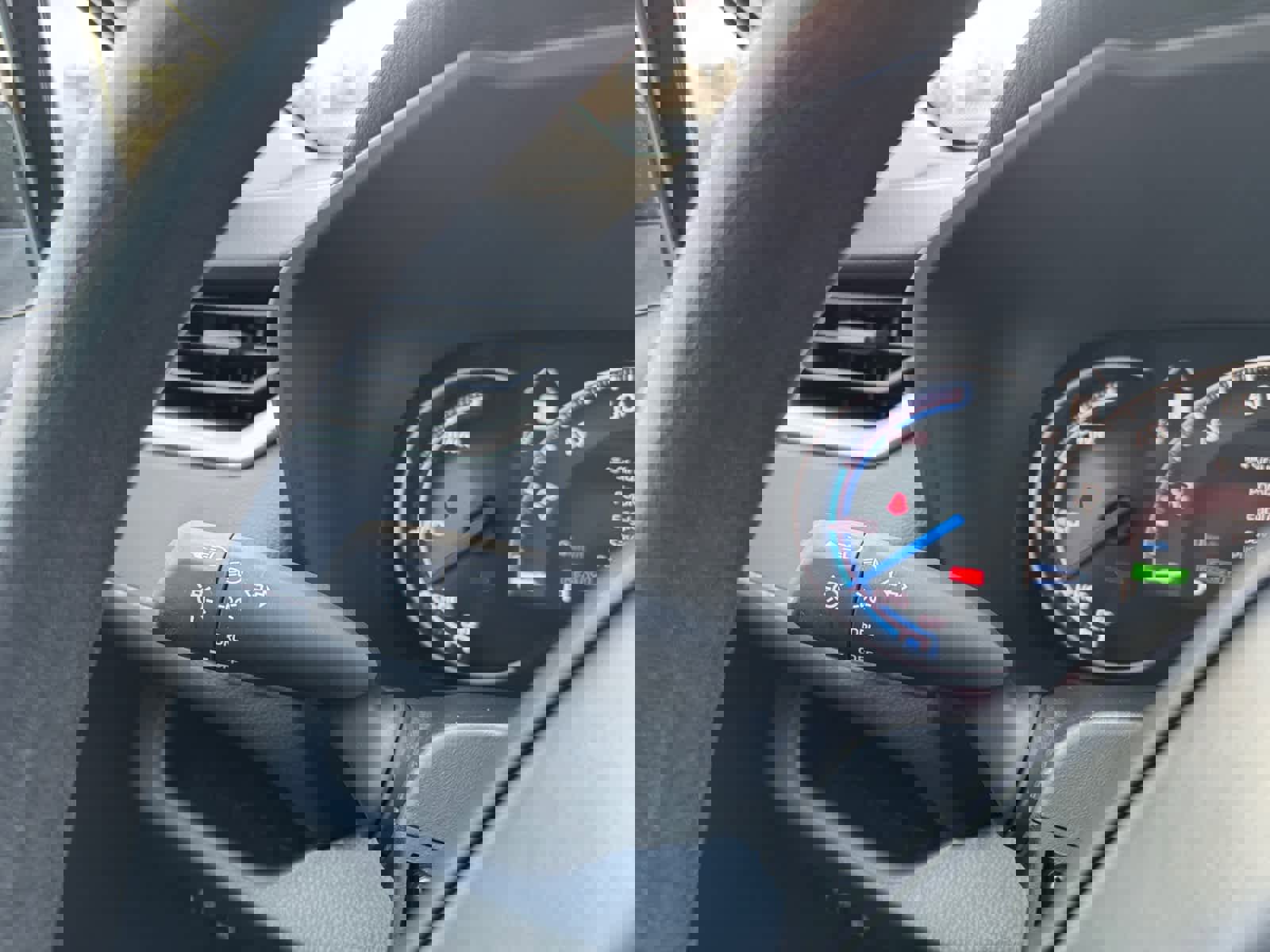 Certified 2025 Toyota RAV4 LE image 18