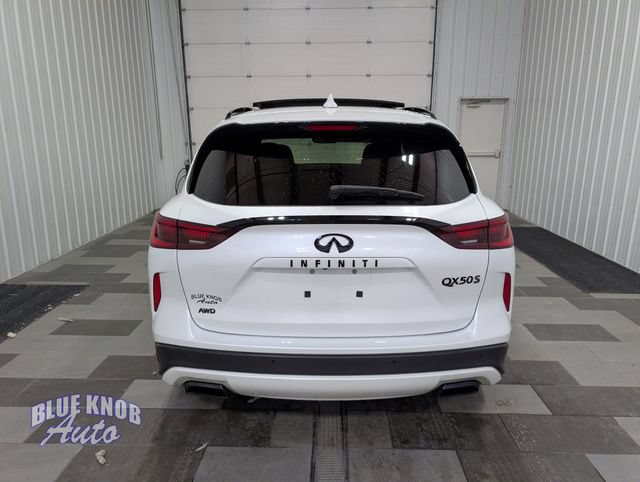 Used 2023 INFINITI QX50 Sport AWD/4WD image 3