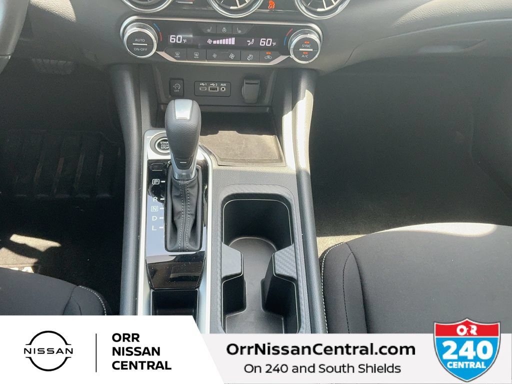 Used 2025 Nissan Sentra SV w/ All-Weather Package FWD image 24