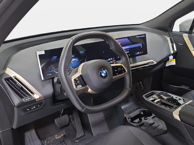 Certified 2026 BMW iX xDrive45 AWD/4WD image 13