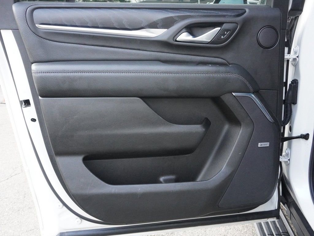 Used 2022 GMC Yukon XL Denali w/ Denali Premium Package image 29