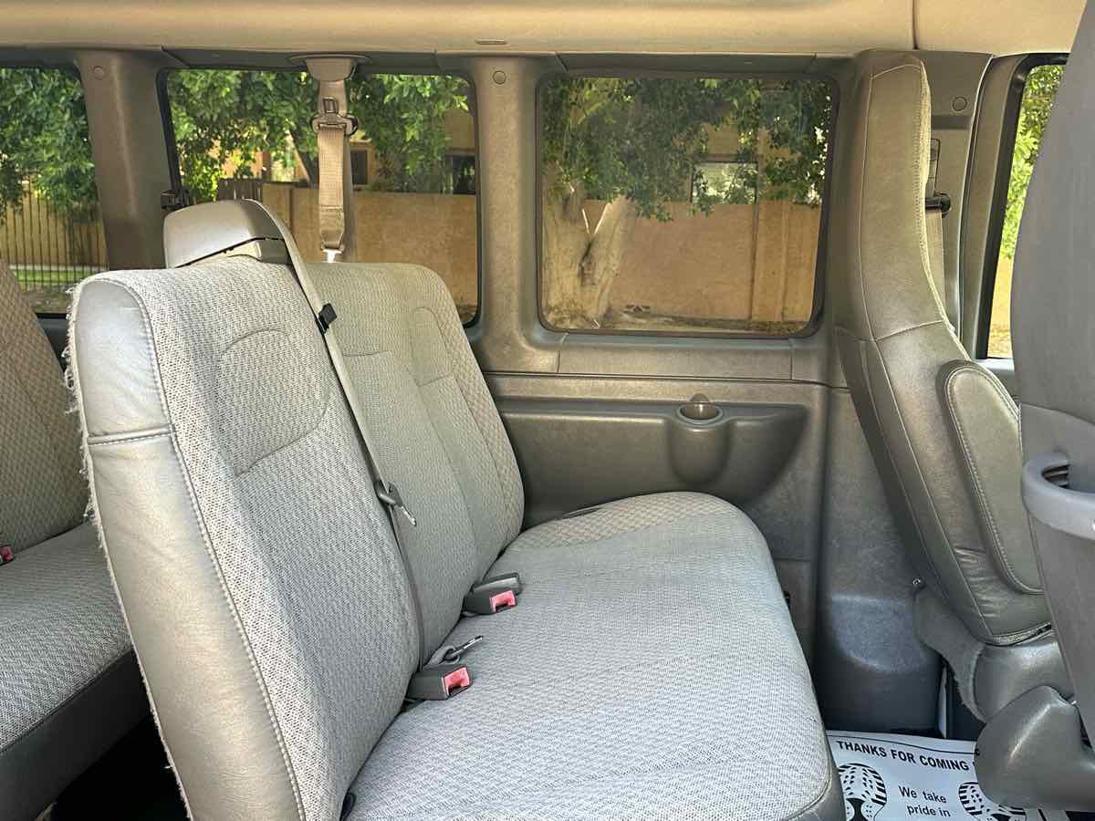 Used 2018 Chevrolet Express 3500 LT w/ LT Preferred Equipment Group RWD image 21