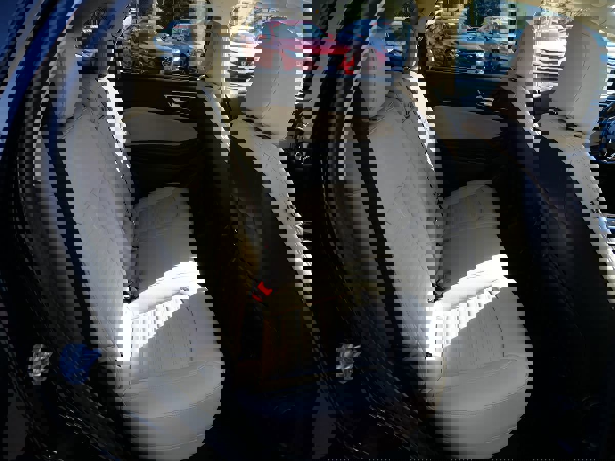 Used 2021 Ford Edge SEL w/ Cargo Accessory Package image 27