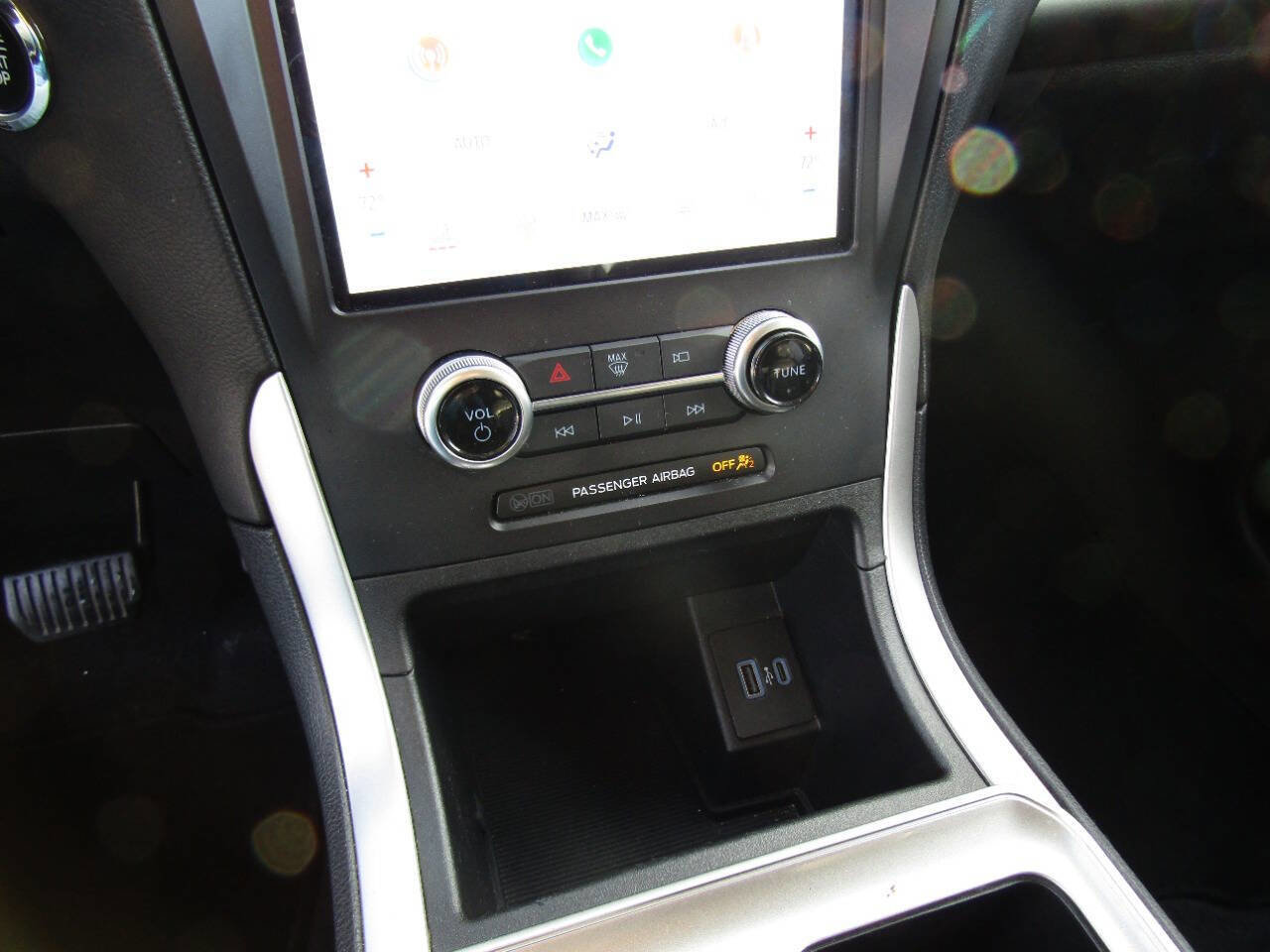 Used 2023 Ford Edge SEL image 14