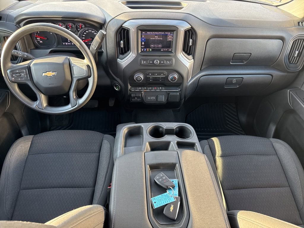 Used 2023 Chevrolet Silverado 1500 Custom image 15