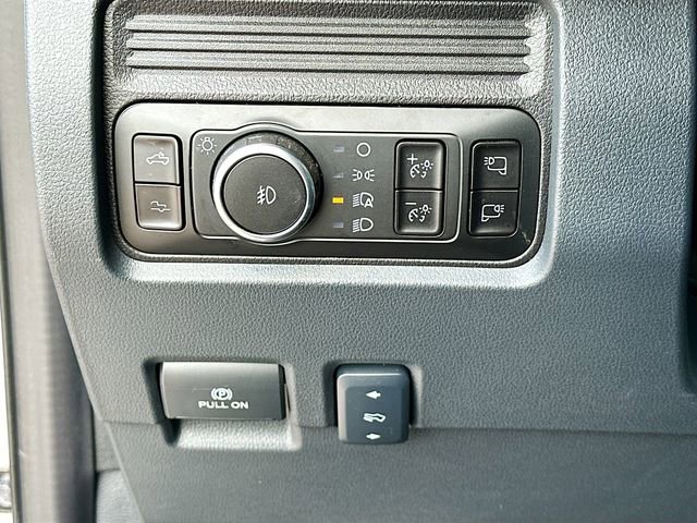 Used 2025 Ford F350 Platinum image 10