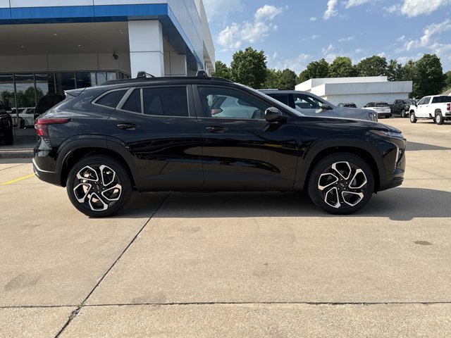 New 2026 Chevrolet Trax RS w/ Driver Confidence Package FWD image 2