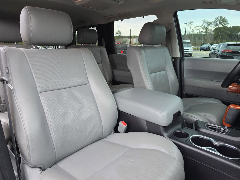 Used 2019 Toyota Sequoia Platinum image 13