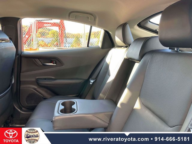 Used 2023 Toyota Prius XLE AWD/4WD image 12
