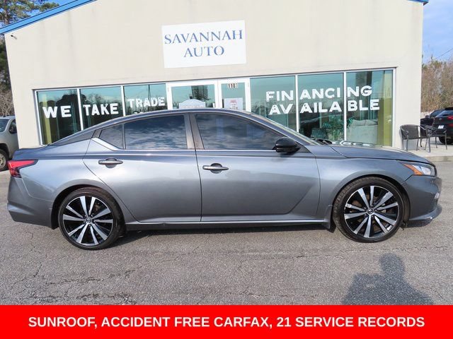 Used 2020 Nissan Altima 2.5 SR w/ Premium Package FWD image 2