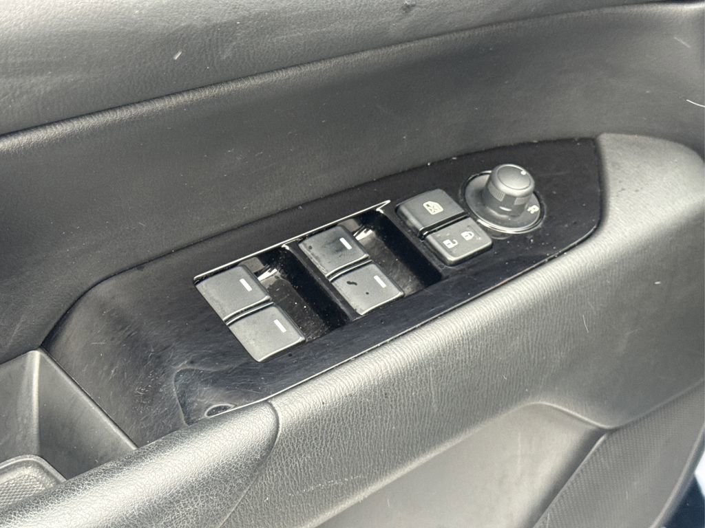 Used 2020 MAZDA CX-5 Touring image 29