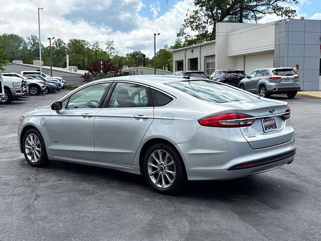 Used 2017 Ford Fusion Energi SE FWD image 27