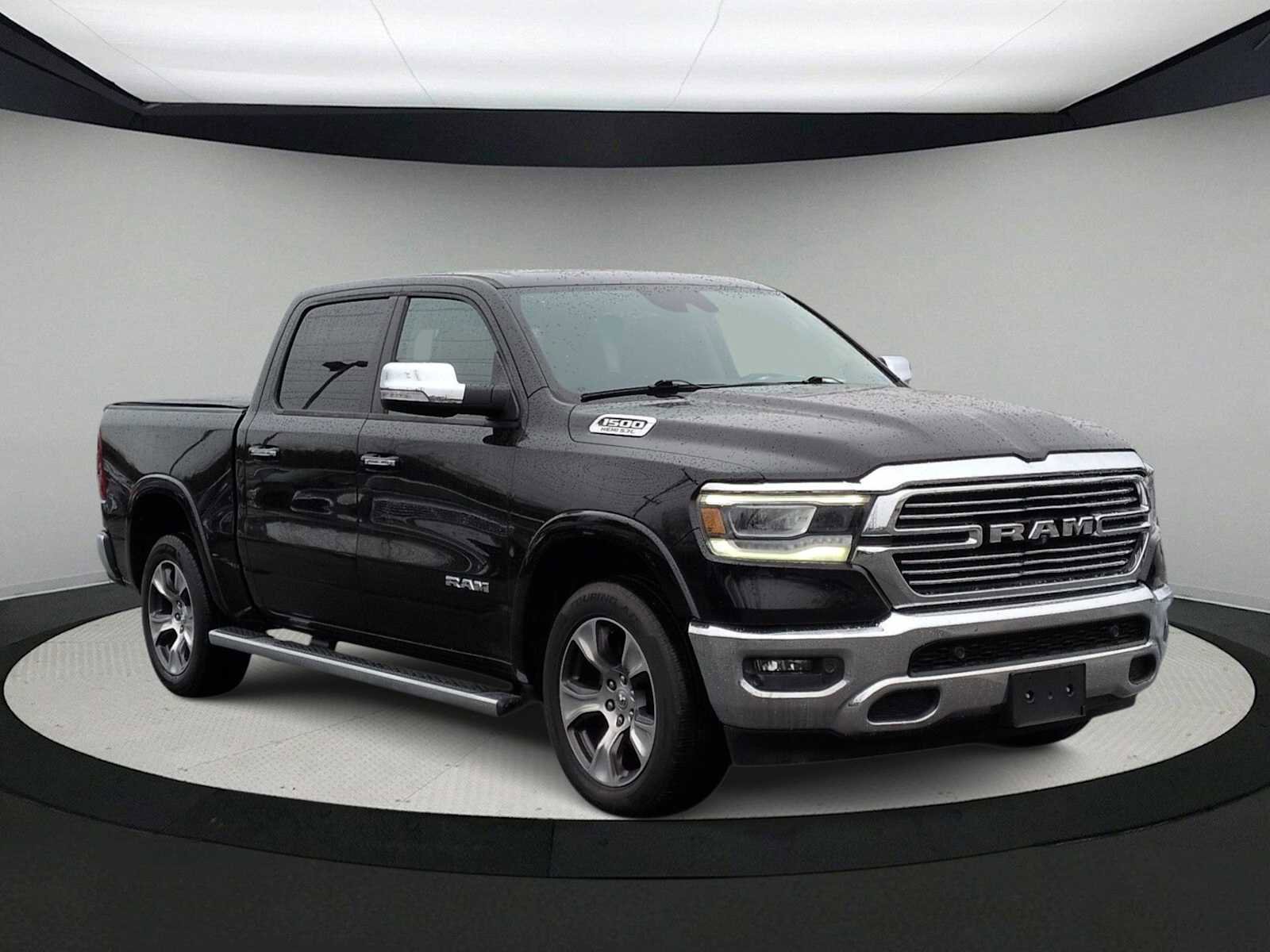 Used 2019 RAM 1500 Laramie image 2