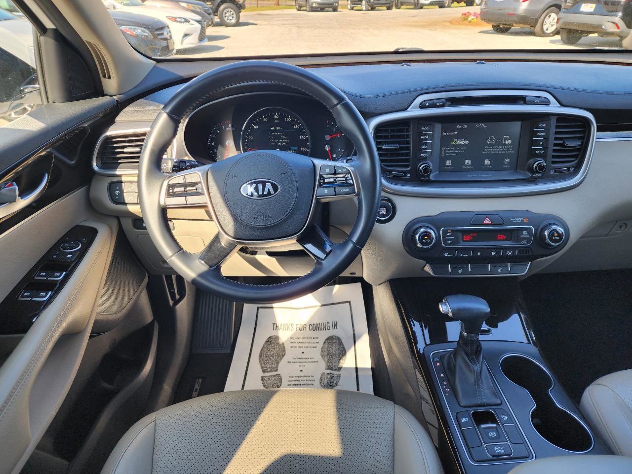 Used 2019 Kia Sorento EX image 16