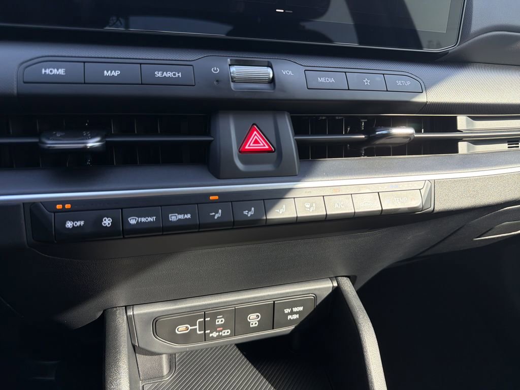 Used 2025 Kia K4 LXS FWD image 23