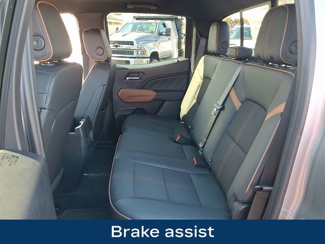 Used 2024 GMC Canyon AT4 image 21